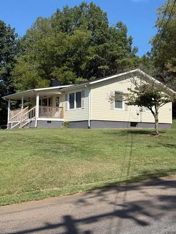 107 Eaton Road, Mount Airy, NC 27030