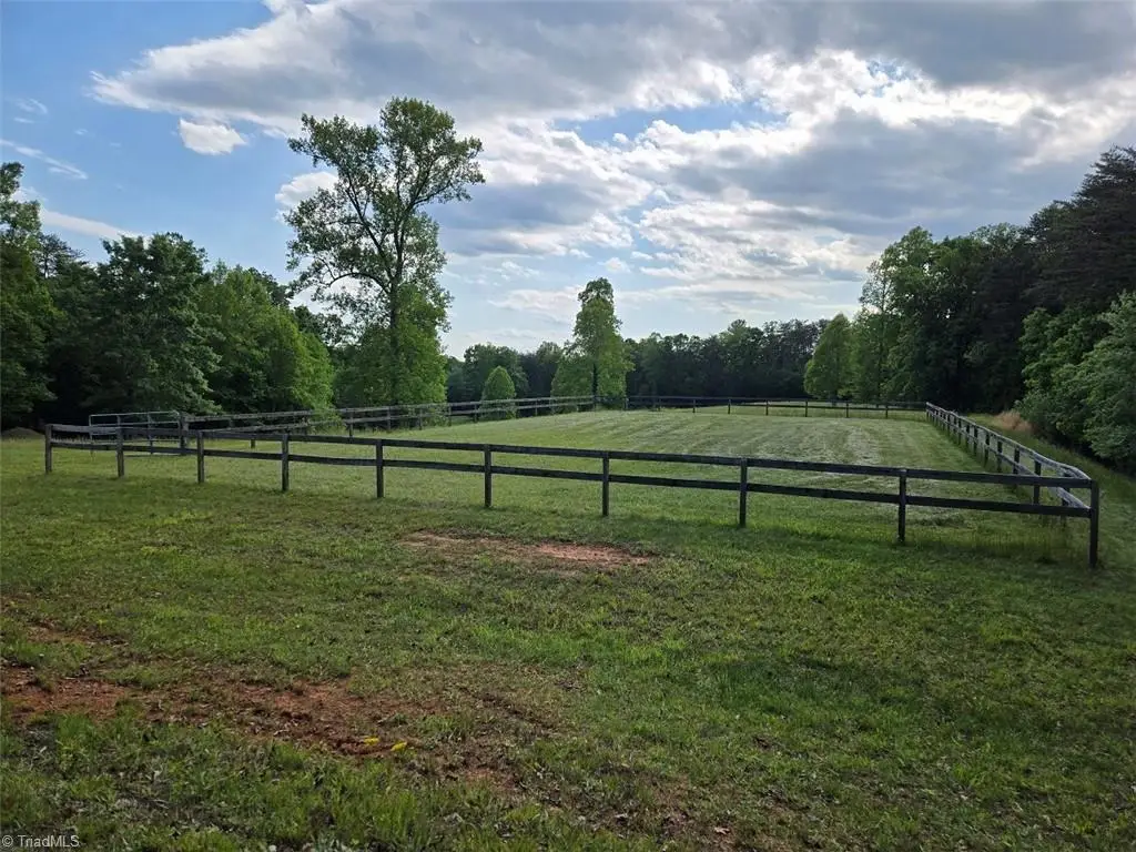 1984 Horseshoe Road, Westfield, NC 27053 - #1