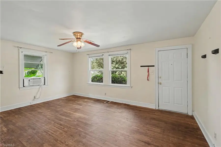 4660 Tobacco Street, Winston Salem, NC 27106 - #2
