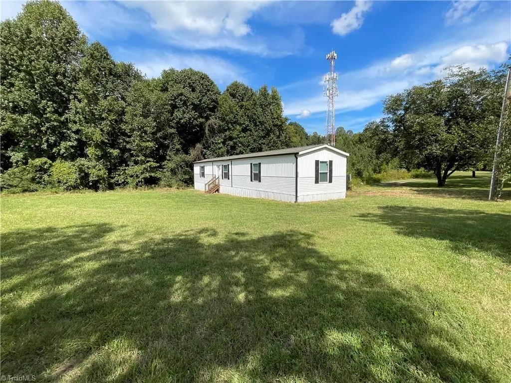 175 Howard Lane, Lexington, NC 27295 - #1