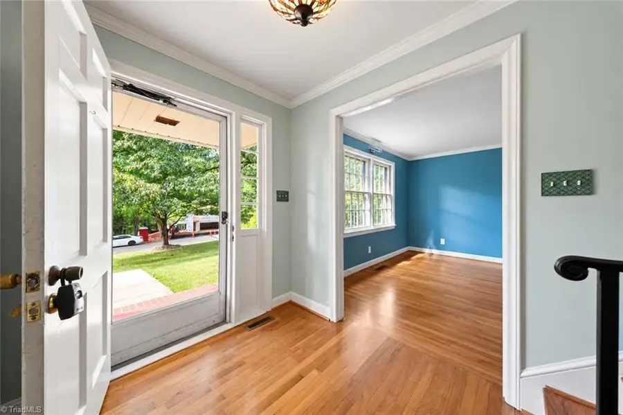 107 Wedgefield Avenue, Winston Salem, NC 27106 - #3