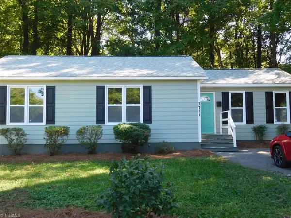 3711 Country Club Road, Winston-Salem, NC 27104