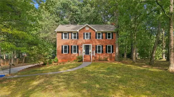 483 Buckhurst Drive, Kernersville, NC 27284