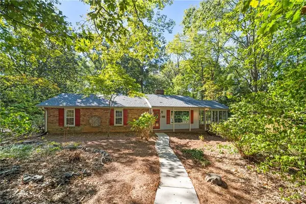 6700 Skylark Road, Pfafftown, NC 27040