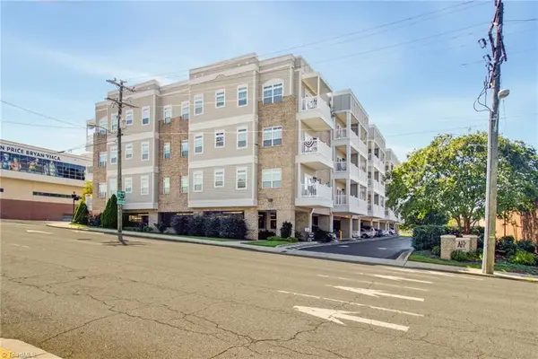 605 Market Street #208, Greensboro, NC 27401