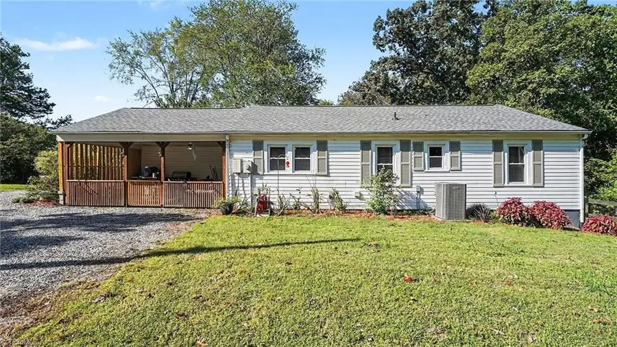 292 Leonard Drive, Thomasville, NC 27360 - #2