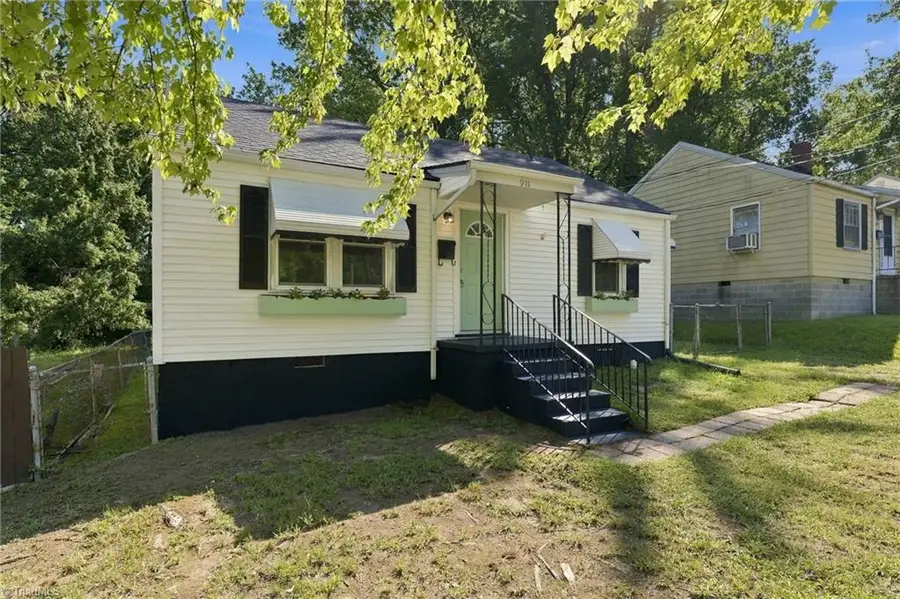 911 Portland Street, Greensboro, NC 27403 - #3