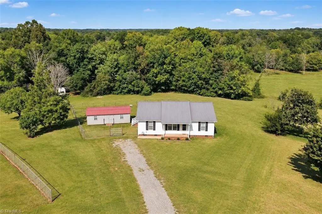 285 Raven Circle, Lexington, NC 27292 - #1