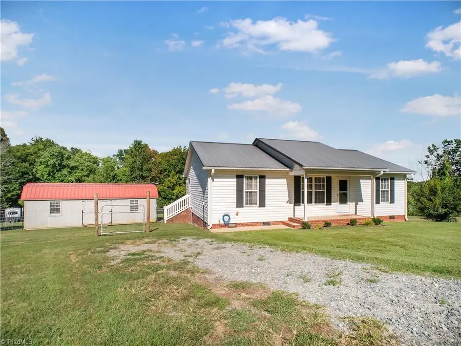 285 Raven Circle, Lexington, NC 27292 - #3