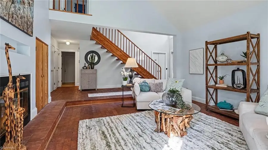 2902 Crossfield Drive, Greensboro, NC 27408 - #2