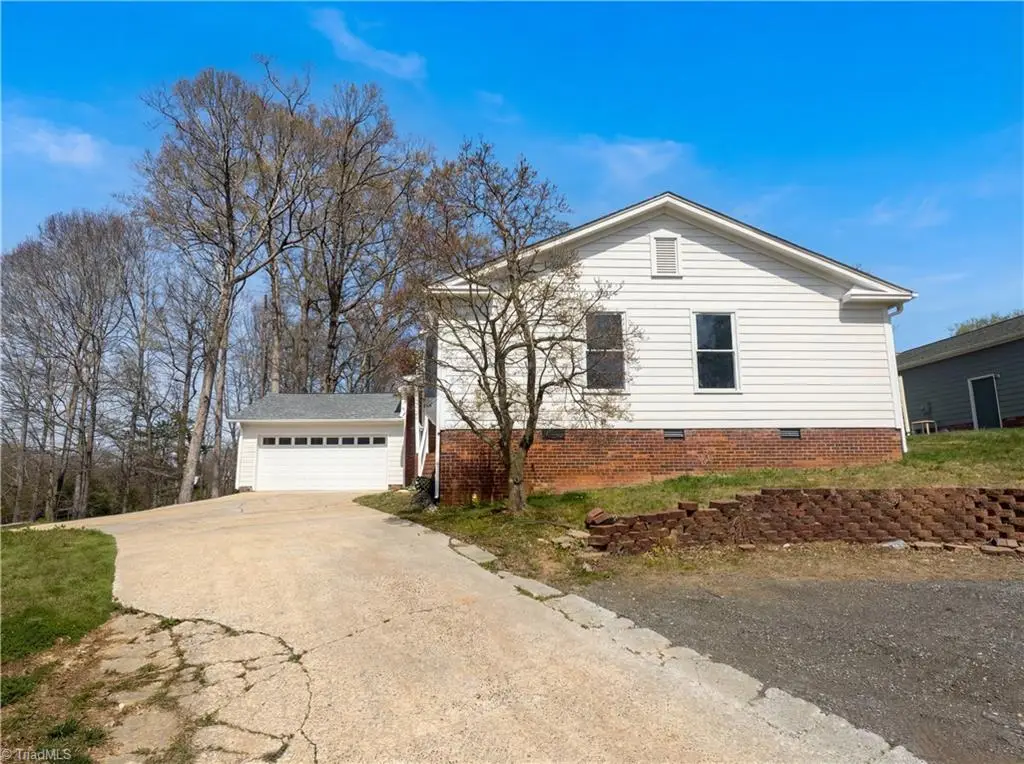 1495 Peace Haven Road, Clemmons, NC 27012 - #1