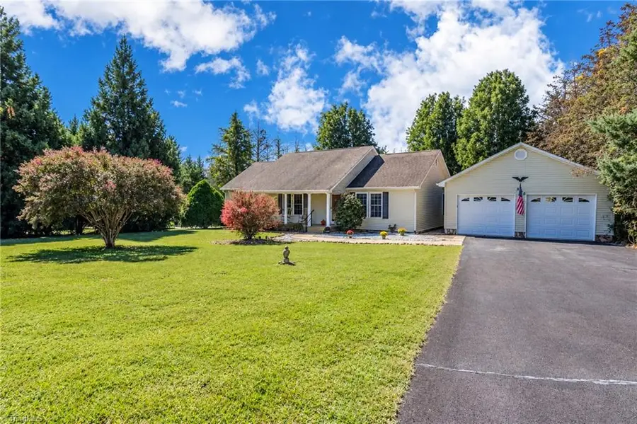 385 Wr Gillespie Road, Dobson, NC 27101 - #2