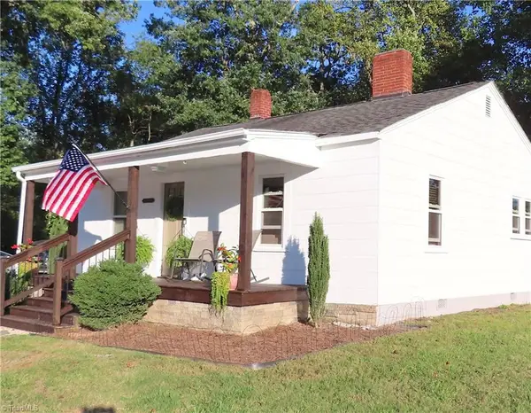 202 Oak Hill Drive, Mount Airy, NC 27030