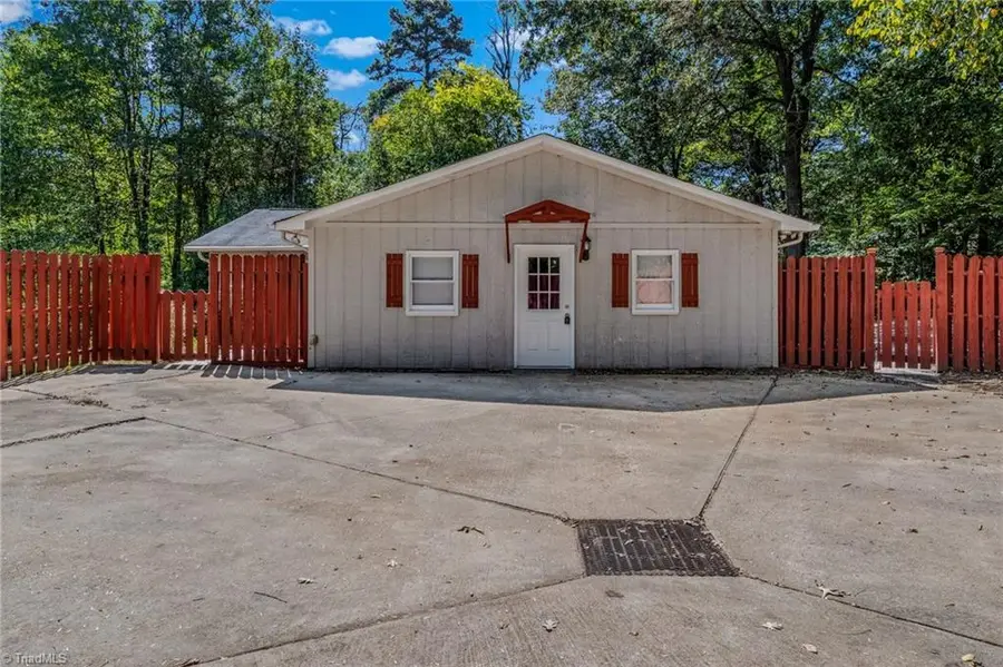 4039 Bethania Station Road, Winston Salem, NC 27106 - #2