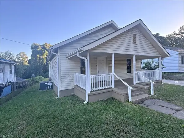 1134 24th Street Ne, Winston-Salem, NC 27105