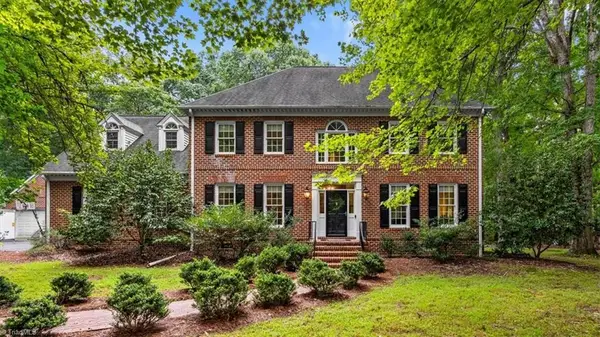 1035 Viewmont Drive, Asheboro, NC 27205