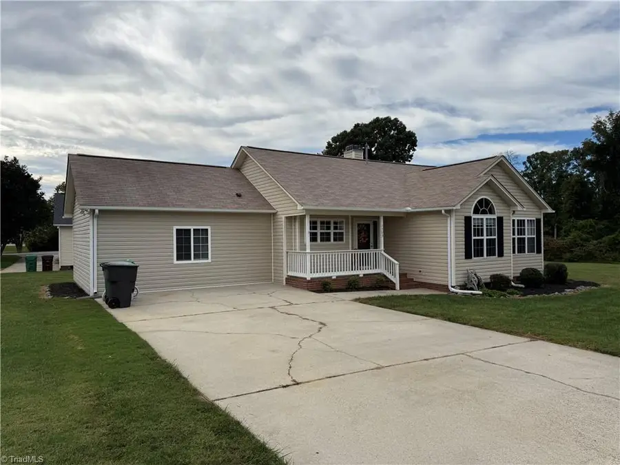 1503 Manora Court, High Point, NC 27265 - #3