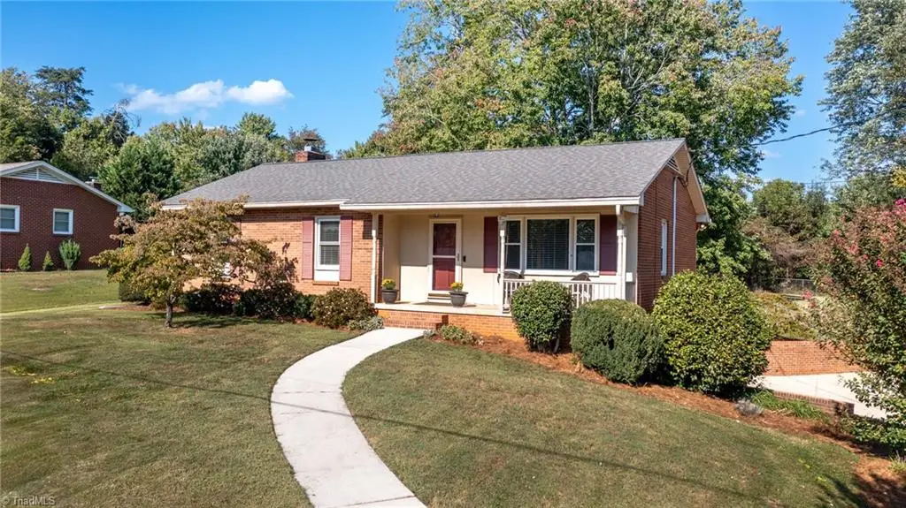 7541 Pine Trails Road, Pfafftown, NC 27040 - #1