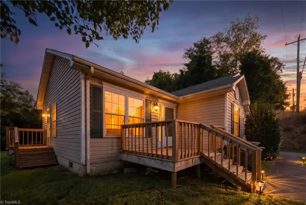 203 Jones School Road, Mount Airy, NC 27030