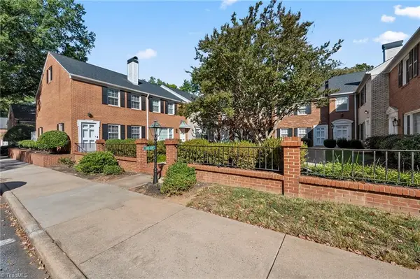 309 Hanover Arms Court, Winston-Salem, NC 27104