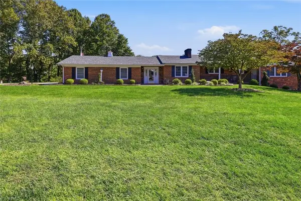 300 Oak Forest Circle, Millers Creek, NC 28651