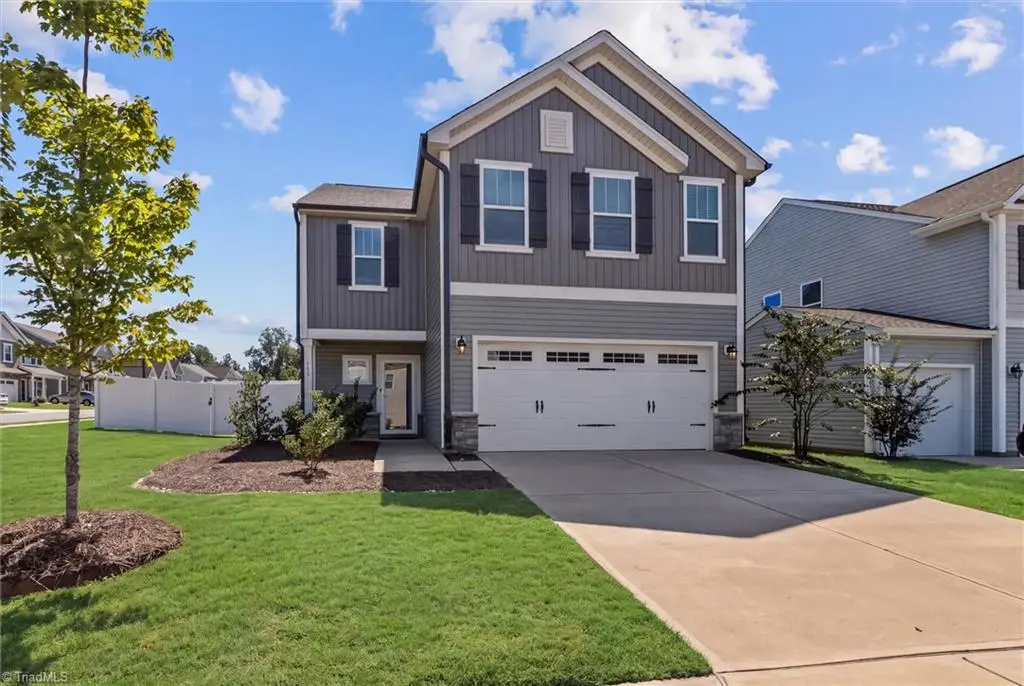 146 Centerpiece Drive, High Point, NC 27265 - #1