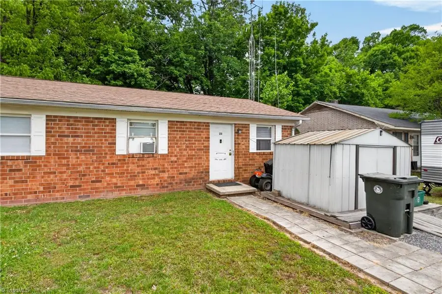 21 Hunter Street, Thomasville, NC 27360 - #3