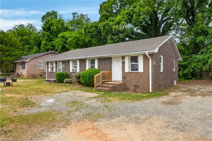 29 Hunter Street, Thomasville, NC 27360 - #2