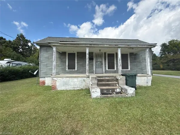 1421 South Avenue, Eden, NC 27288