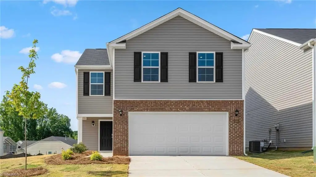 617 Beechwood Circle, Thomasville, NC 27360 - #1