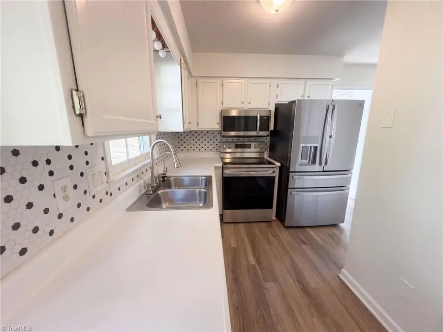 423 Sherwood Court, Eden, NC 27288 - #2