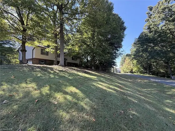 796 Sommerdale Court, Rural Hall, NC 27045