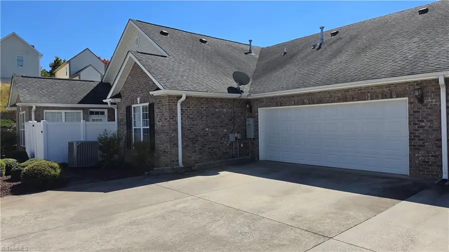 2427 Cross Vine Lane, Winston Salem, NC 27103 - #3