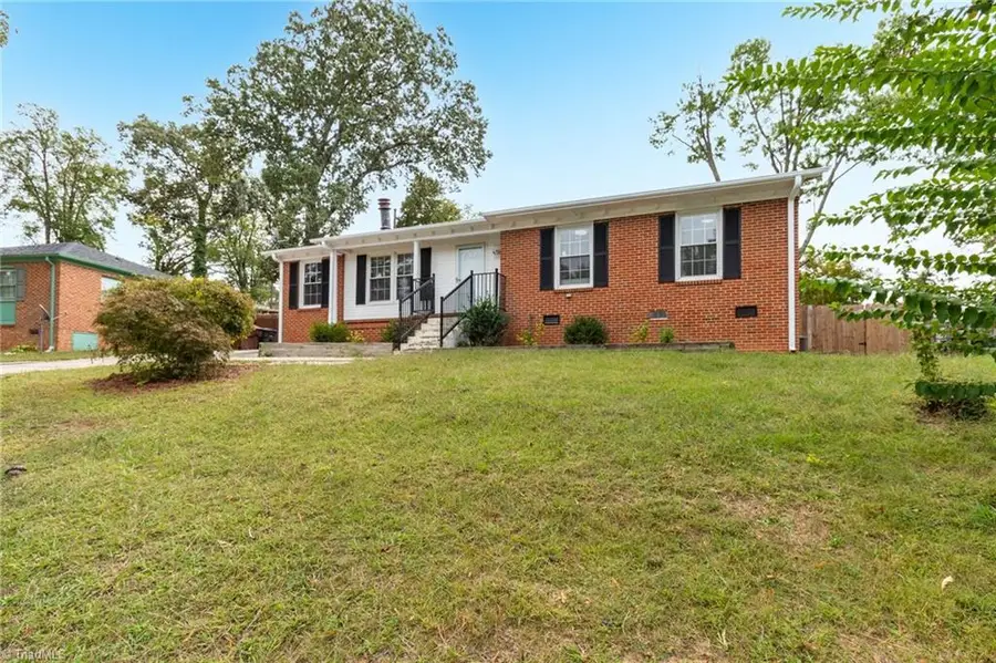 4119 Bramlet Place, Greensboro, NC 27407 - #3