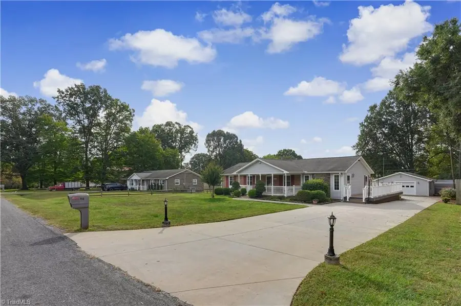 156 Clearview Road, Eden, NC 27288 - #2