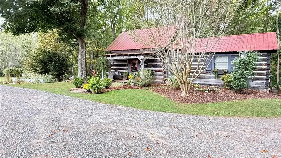 231 Crissman Lane, Dobson, NC 27017 - #2