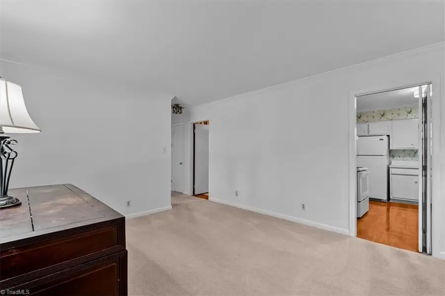 1700 Leslie Road, Greensboro, NC 27408 - #3