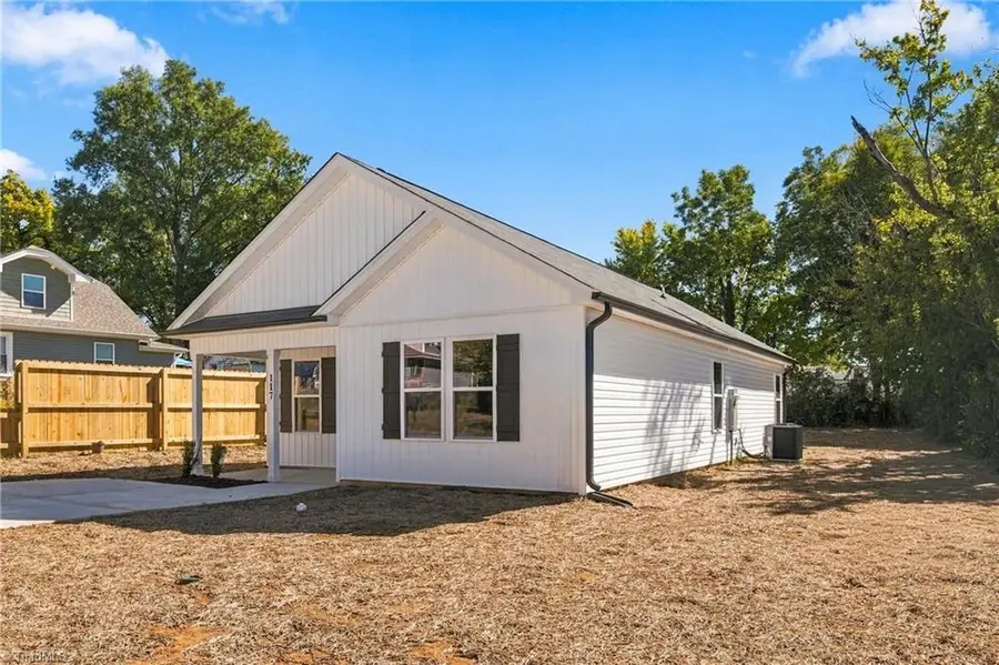 117 Briggs Place, High Point, NC 27262 - #2