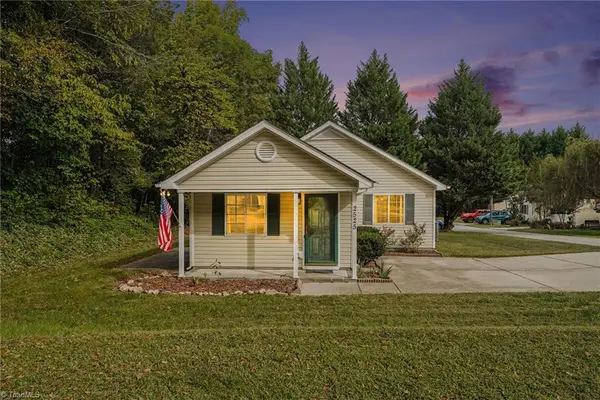 2525 Stratford Crossing Drive, Winston-Salem, NC 27103