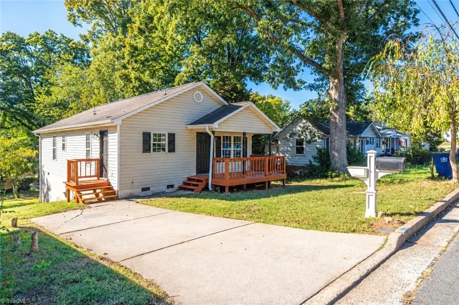 2822 Lomond Street, Winston Salem, NC 27127 - #2