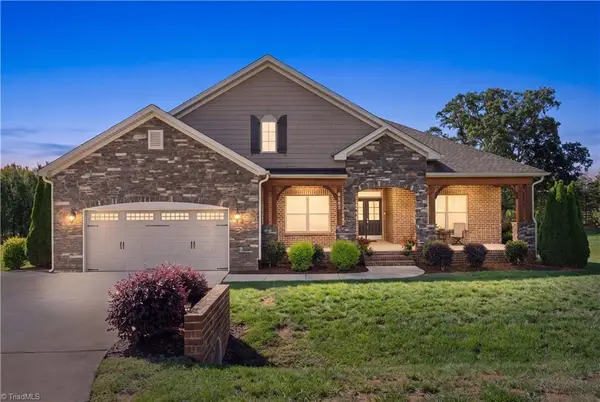 8107 Ridgeback Court, Stokesdale, NC 27357