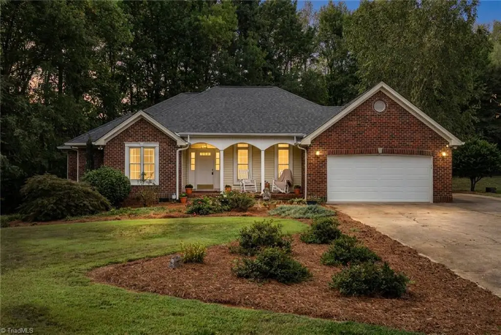 7369 Oak Bucket Road, Thomasville, NC 27360 - #1