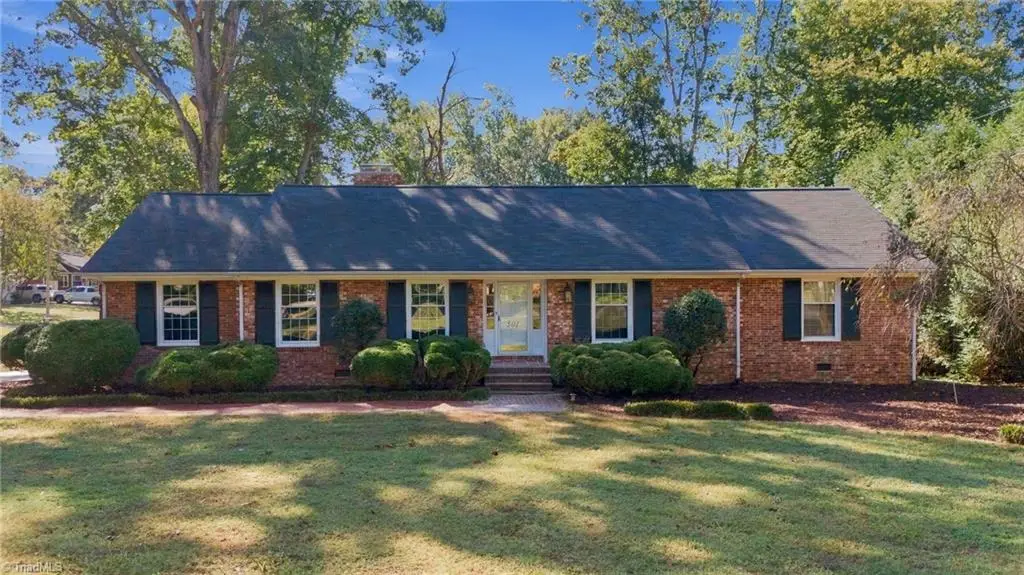 501 Mendenhall Road, Jamestown, NC 27282 - #1