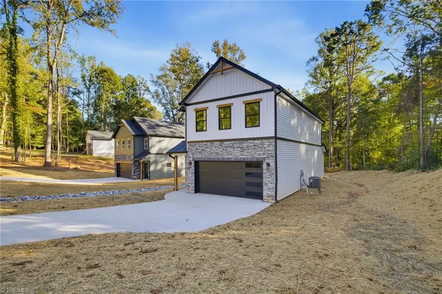 306 Lily Drive, Kernersville, NC 27284 - #2