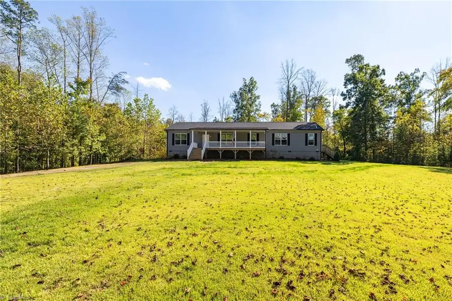 1418 Vernon Road, Reidsville, NC 27320 - #2