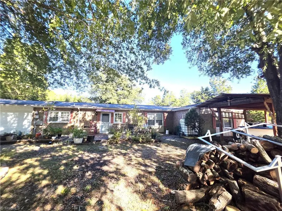 119 Ridgeway Road, Thomasville, NC 27360 - #3