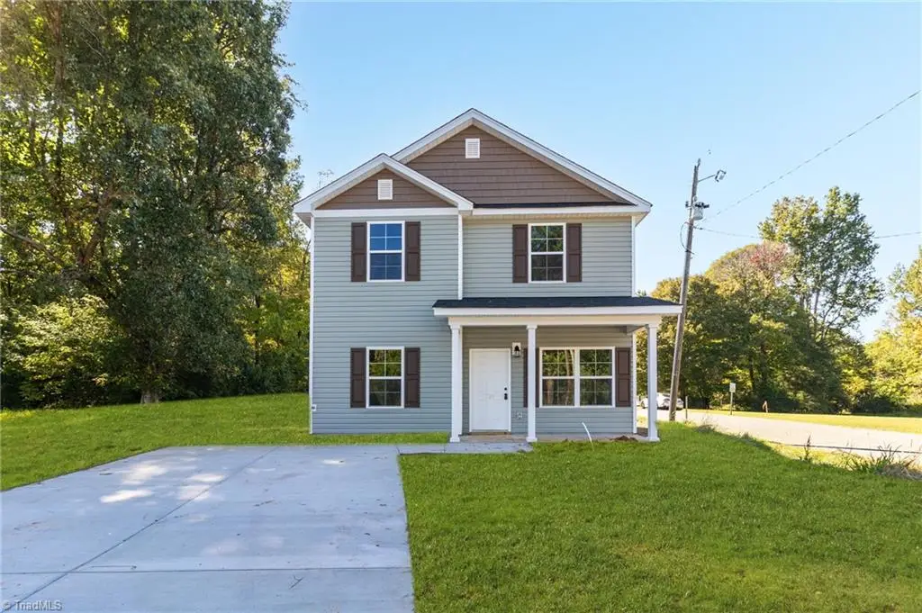 729 W Swannanoa Avenue, Liberty, NC 27298 - #1