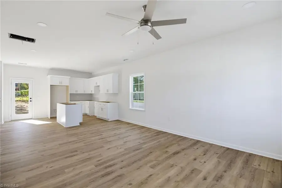 729 W Swannanoa Avenue, Liberty, NC 27298 - #3