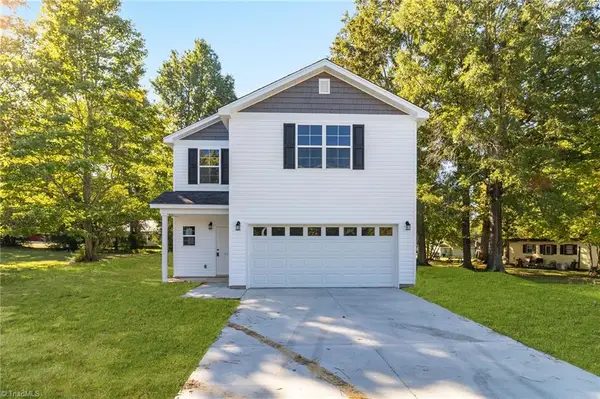 811 W Swannanoa Avenue, Liberty, NC 27298