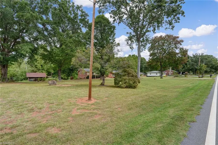 1081 Nc Highway 87, Reidsville, NC 27320 - #3
